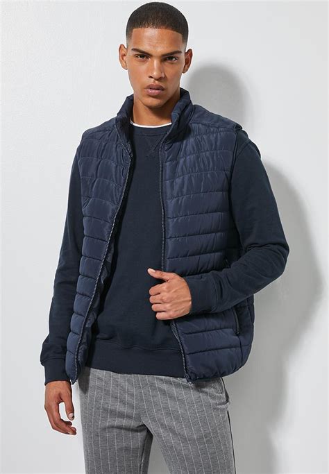 sleeveless puffer jacket men's.